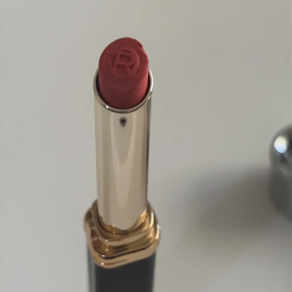 L'OREAL COLOUR RICHE LIPSTICK 163 Le Coral NEW O.06 Makeup